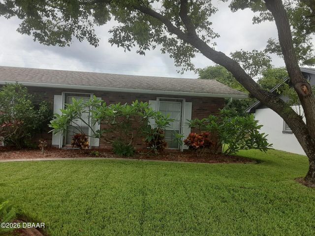 2948 Lantern Drive, South Daytona, FL 32119