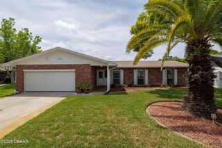 2948 Lantern Drive, South Daytona, FL 32119