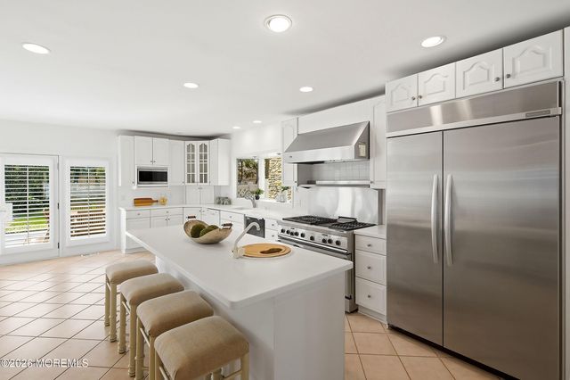2007 Ocean Avenue N, Spring Lake, NJ 07762