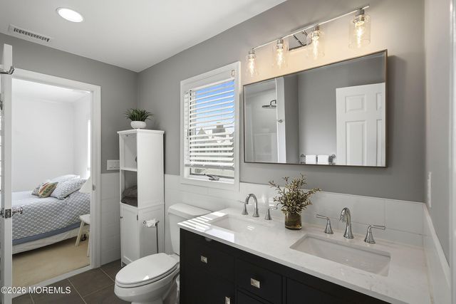 2007 Ocean Avenue N, Spring Lake, NJ 07762