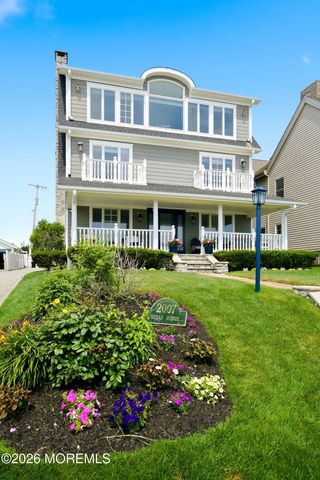 2007 Ocean Avenue N, Spring Lake, NJ 07762