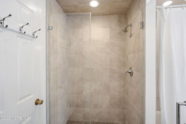 2007 Ocean Avenue N, Spring Lake, NJ 07762