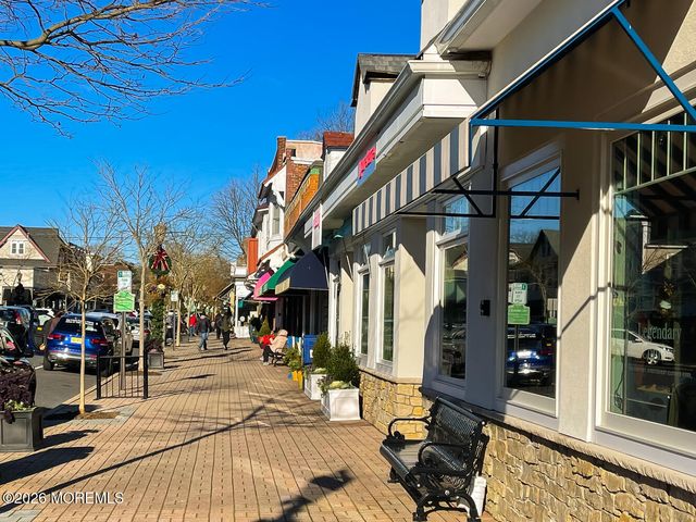 2007 Ocean Avenue N, Spring Lake, NJ 07762