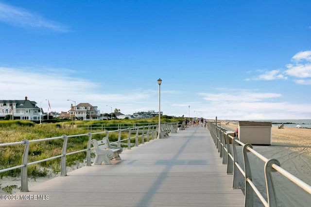 2007 Ocean Avenue N, Spring Lake, NJ 07762