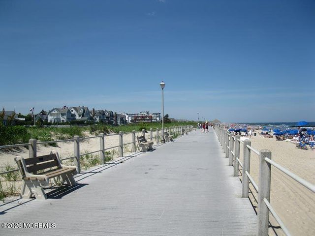 2007 Ocean Avenue N, Spring Lake, NJ 07762
