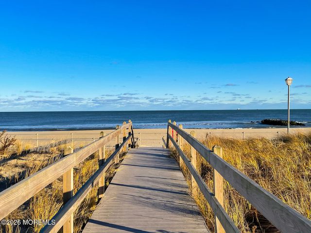 2007 Ocean Avenue N, Spring Lake, NJ 07762