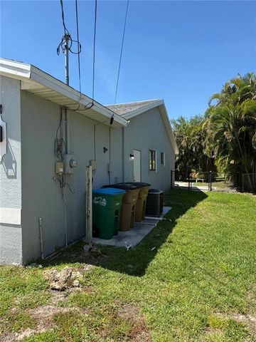 1325 28th ST, Cape Coral, FL 33914