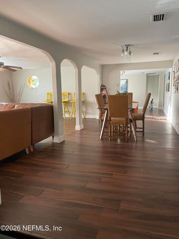 5884 RETHA Road, Jacksonville, FL 32254