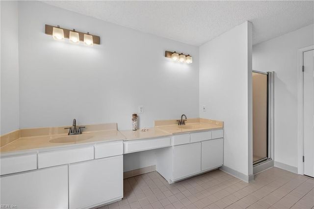 4919 Cypress Point CIR, Virginia Beach, VA 23455