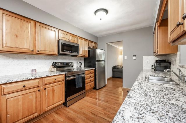 121 Blanc Lee Drive, Belleville, IL 62226