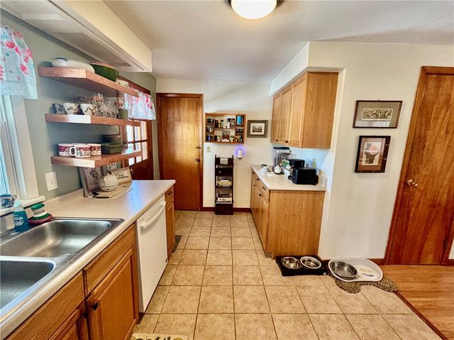 87 East 2nd Street, Corning City, NY 14830