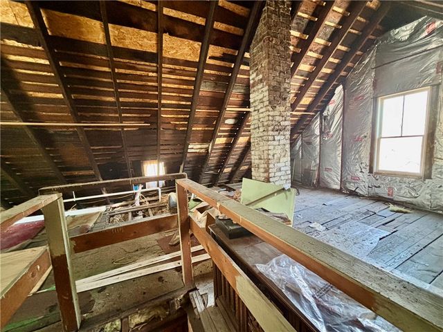 87 East 2nd Street, Corning City, NY 14830