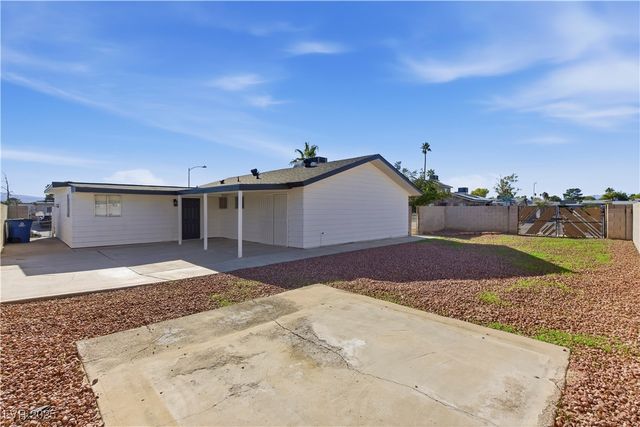 5250 Vicksburg Avenue, Las Vegas, NV 89122