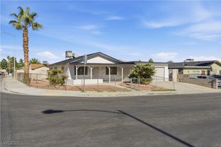 5250 Vicksburg Avenue, Las Vegas, NV 89122