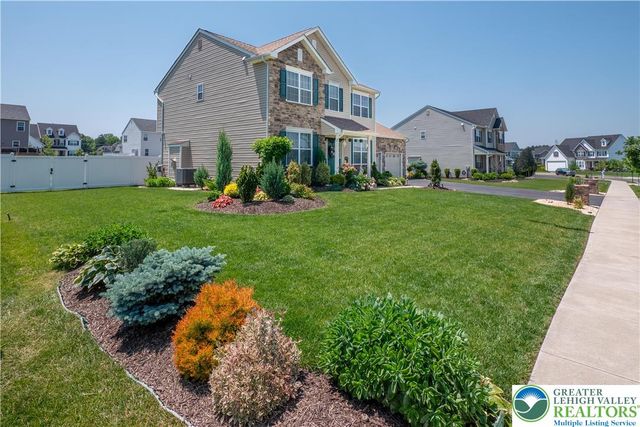 1043 Lisa Lane, Palmer Twp, PA 18045