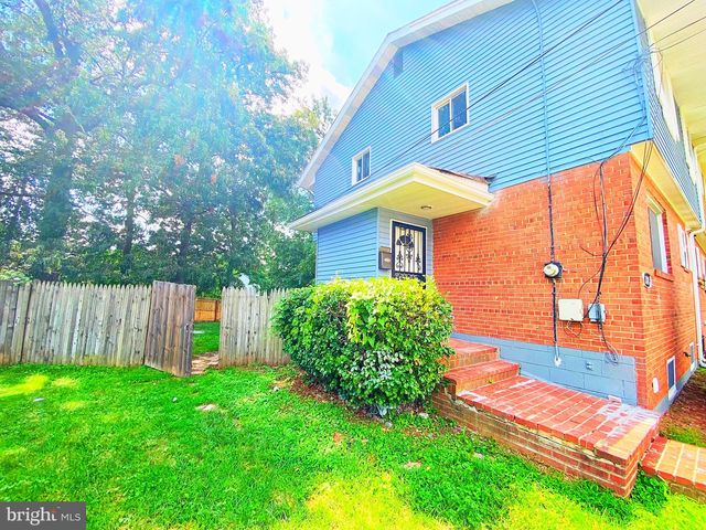 728 BOOKER DR, Capitol Heights, MD 20743