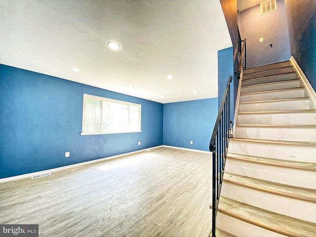 728 BOOKER DR, Capitol Heights, MD 20743