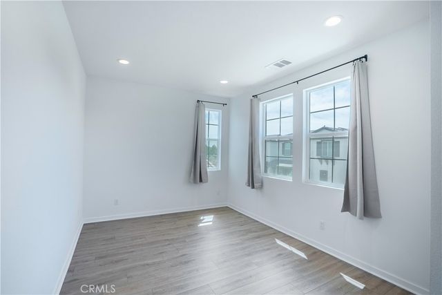 2983 E Halton Paseo, Ontario, CA 91761