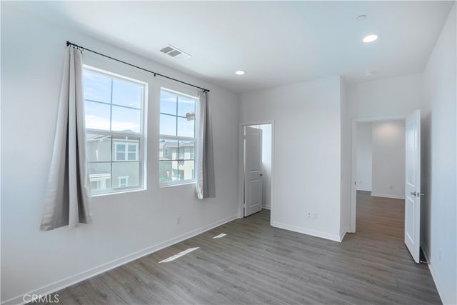 2983 E Halton Paseo, Ontario, CA 91761