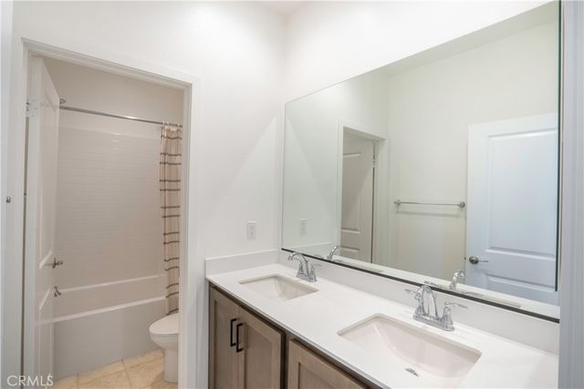 2983 E Halton Paseo, Ontario, CA 91761