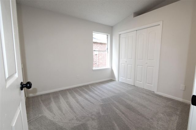 7713 Ellis Drive, Houston, TX 77489