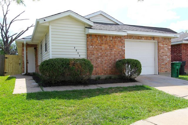7713 Ellis Drive, Houston, TX 77489