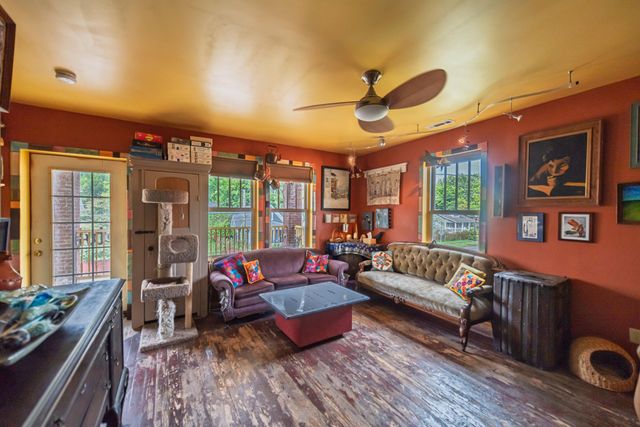 514 N 7th Street, Paducah, KY 42001