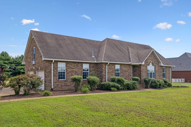 7437 Pinson Lane, White House, TN 37188