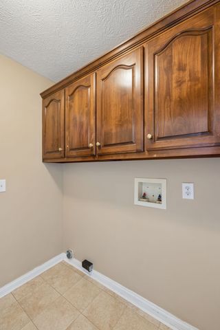 7437 Pinson Lane, White House, TN 37188