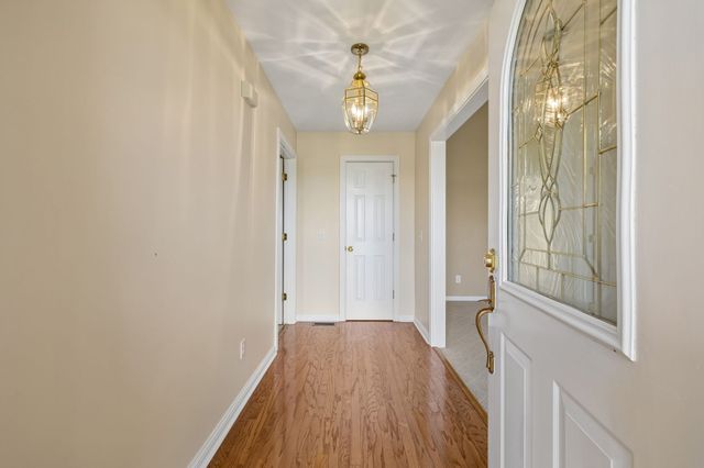 7437 Pinson Lane, White House, TN 37188