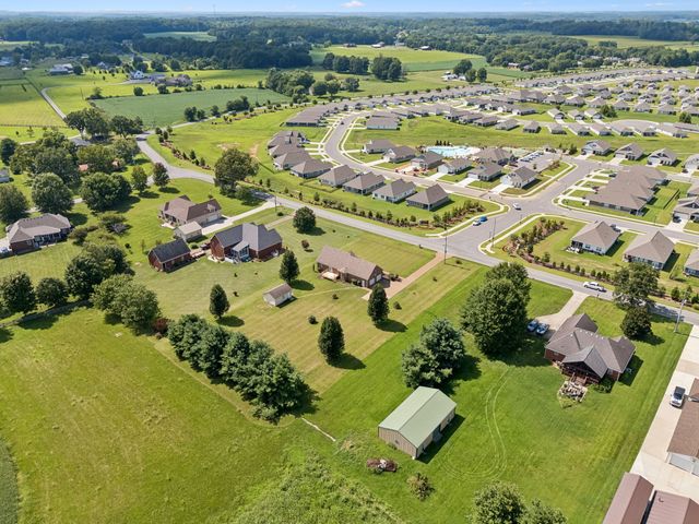 7437 Pinson Lane, White House, TN 37188