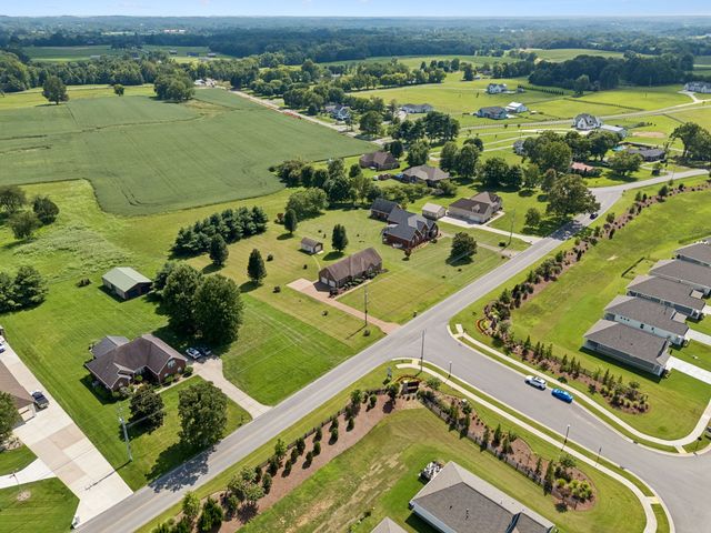 7437 Pinson Lane, White House, TN 37188