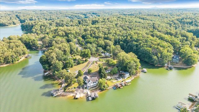 3003 Northridge RD, Hardy, VA 24101