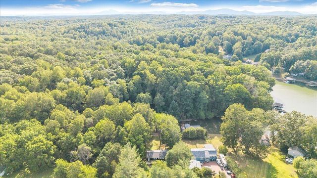 3003 Northridge RD, Hardy, VA 24101
