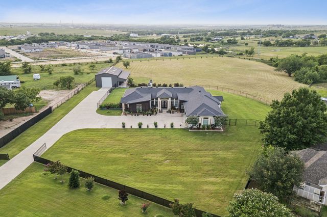 1001 Colina Vista Lane, Crowley, TX 76036