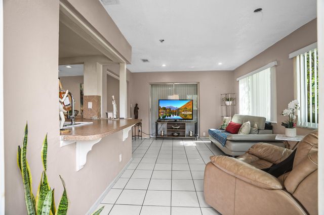 4708 NW 49th Drive, Tamarac, FL 33319