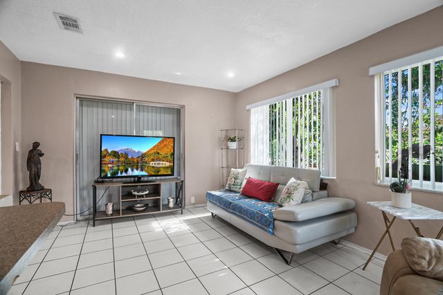 4708 NW 49th Drive, Tamarac, FL 33319