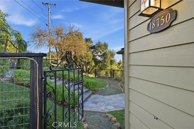 18750 Fernwood Road, Hidden Valley Lake, CA 95467