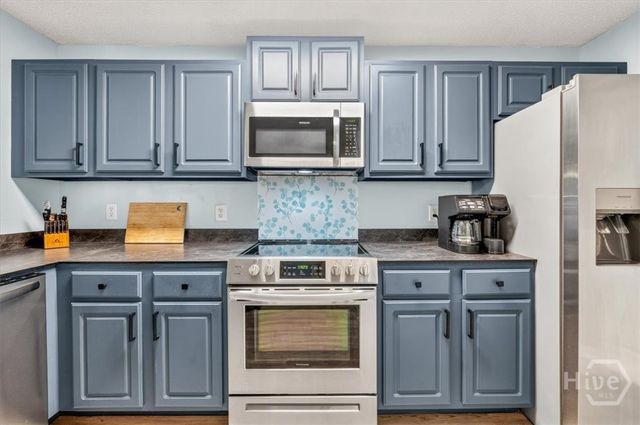 9301 Walden Park Drive, Savannah, GA 31410