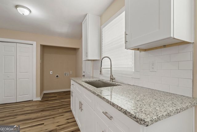 6044 Hillandale Drive SW, Atlanta, GA 30349