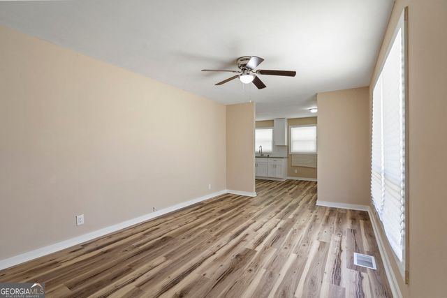 6044 Hillandale Drive SW, Atlanta, GA 30349