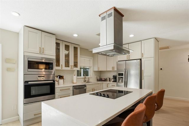 4606 BUCKEYE ROAD, Tampa, FL 33624
