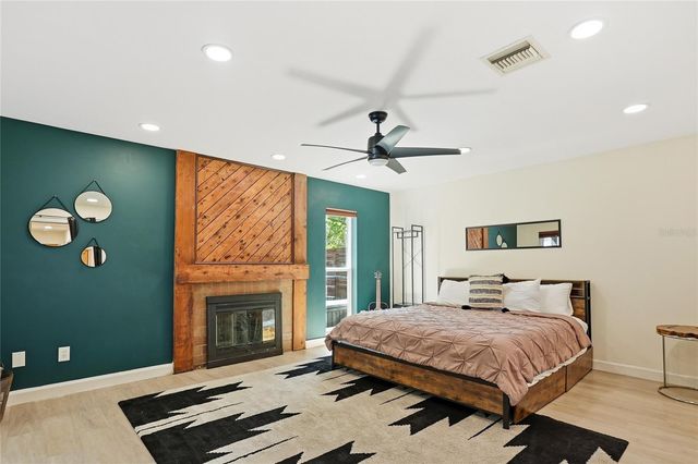 4606 BUCKEYE ROAD, Tampa, FL 33624