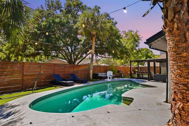 4606 BUCKEYE ROAD, Tampa, FL 33624