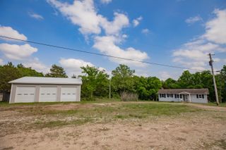 1374 East 310th Road, Flemington, MO 65650