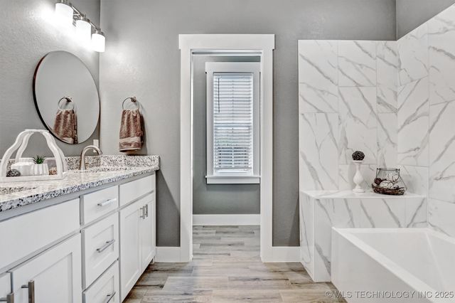 1178 Wild Indigo Circle, Calera, OK 74730