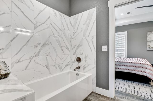 1178 Wild Indigo Circle, Calera, OK 74730