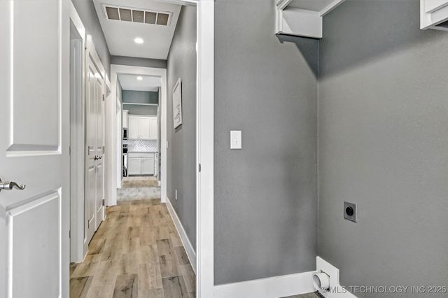 1178 Wild Indigo Circle, Calera, OK 74730