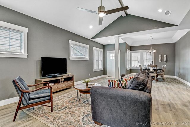 1178 Wild Indigo Circle, Calera, OK 74730