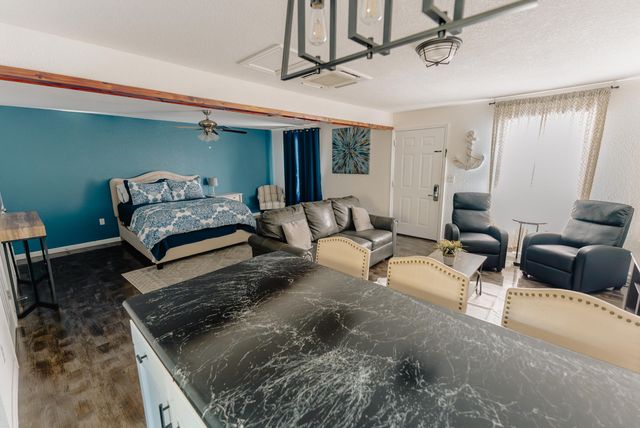 1655 KY-92, Jamestown, KY 42629